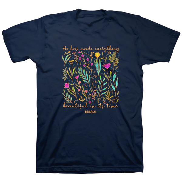 T-Shirt Everything Is Beautiful Womens  Medium